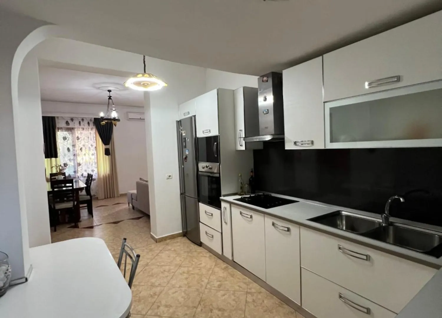 Adriatichaven Villa Vlorë 公寓