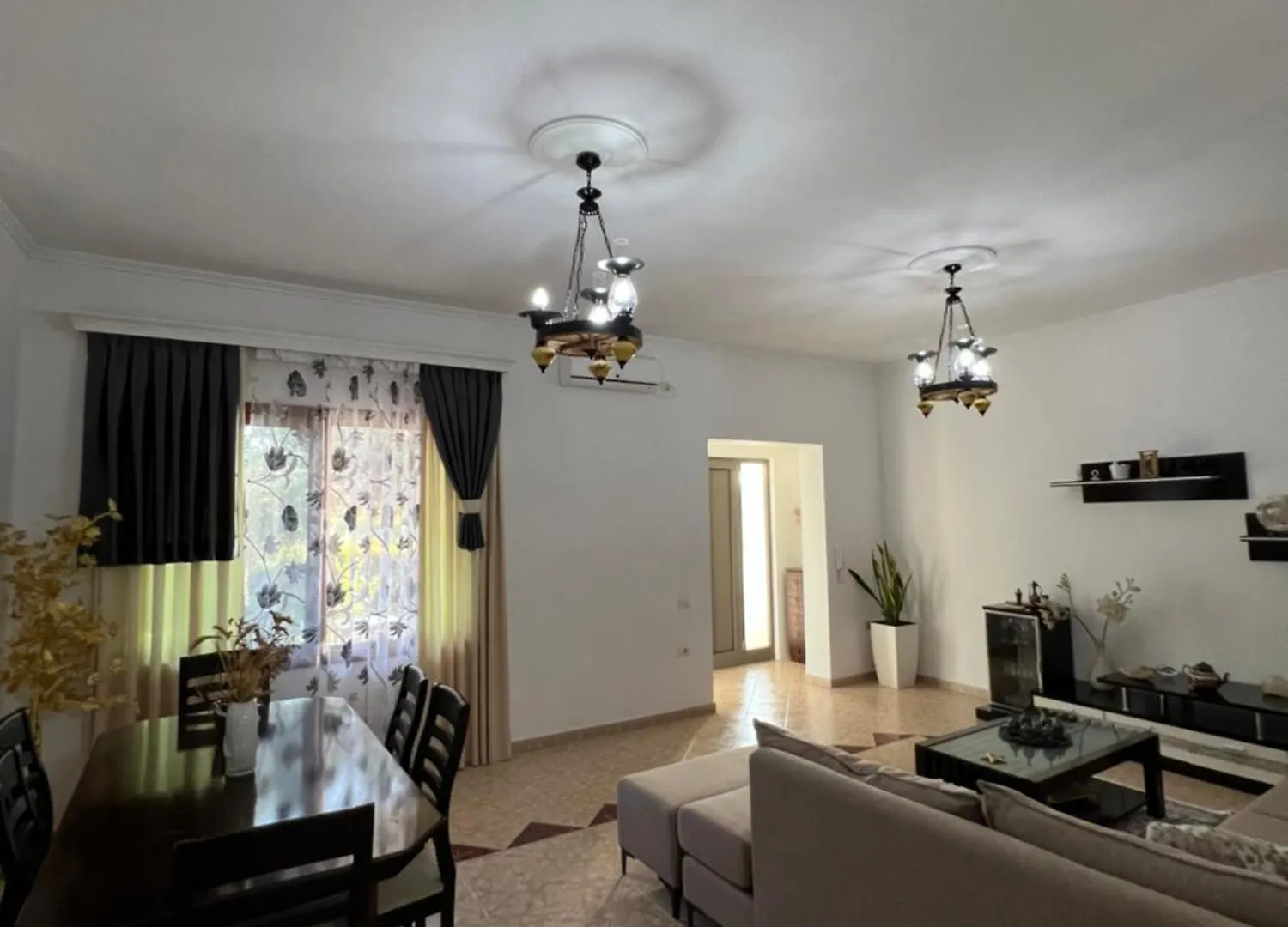 Adriatichaven Villa Vlorë 阿尔巴尼亚